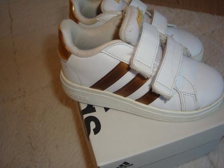 Krásne tenisky, adidas,26