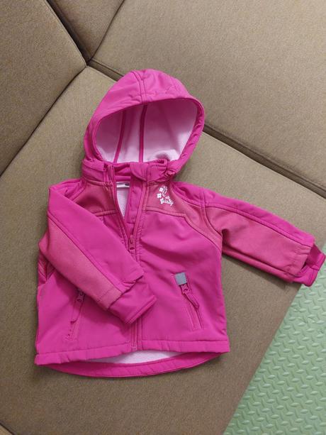 Softshellova bunda s kapucnou, ergee,74