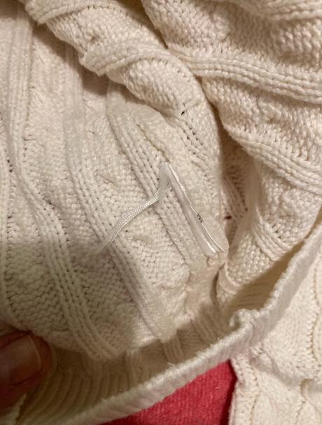 Pekný svetrík s vrkočovym vzorom h&m, h&m,m