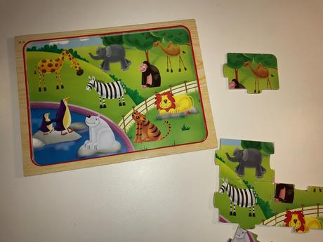 Drevené puzzle - skladanie obrázkov,