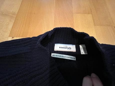 Prúžkované pletené šaty s gombíkovým detailom, tchibo,38