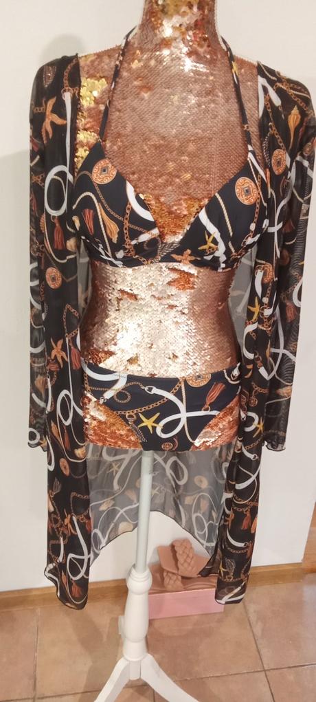 Krasny set plavky a kardigan, s