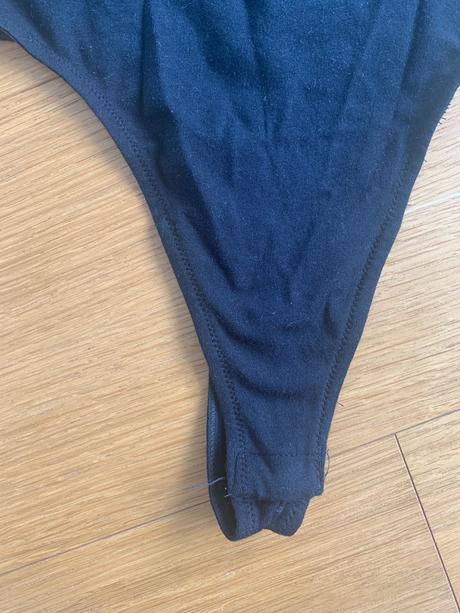 Pink čierne body veľkosti xs, xs