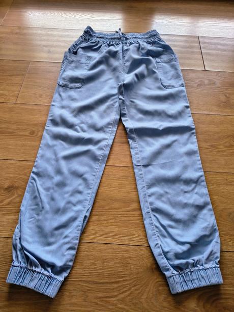 Ľahké letné kapsáče 140/146, primark,146