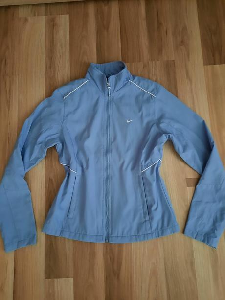 Vetrovka, nike,164