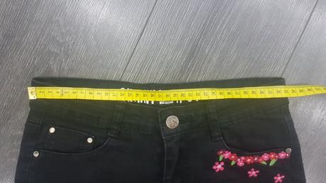 Damske kratasy velk.34, 34