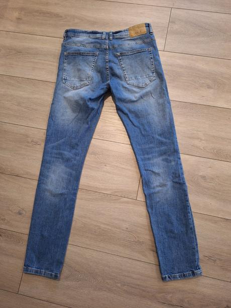 Rifle velkost 29, dlzka 34, new yorker,188