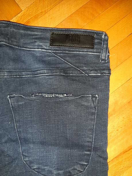 Dámske rifle, reserved,38