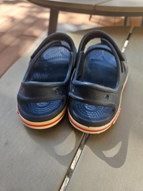 Crocs c9, crocs,25