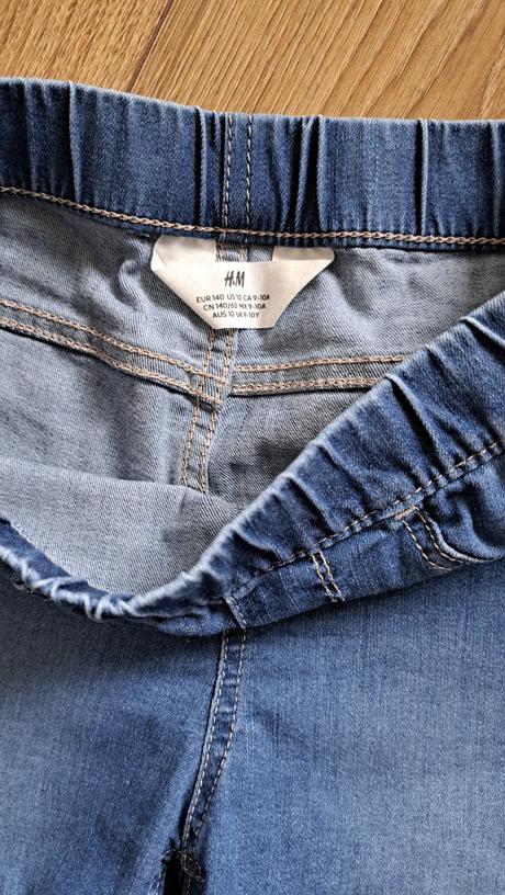 Kraťasy, h&m,140