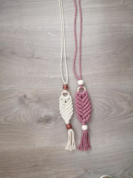 Nahrdelnik macrame, 