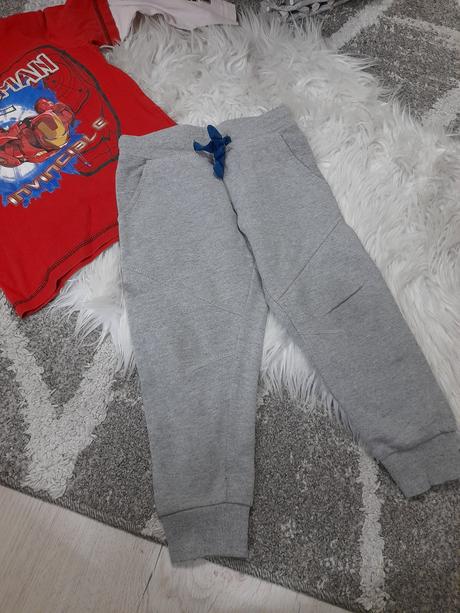 Teplaky 98/104, lupilu,98