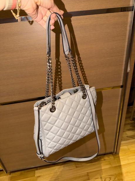 Kabelka michael kors sivá, michael kors