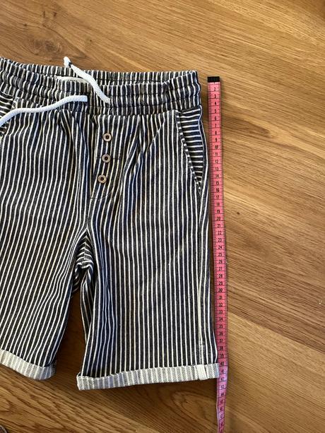 Kraťasky veľ. 140, reserved,140