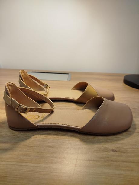 Shapen barefoot sandálky poppy beige leather, 37