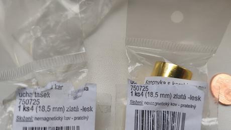 Ostrohy na uchá kabeliek, 