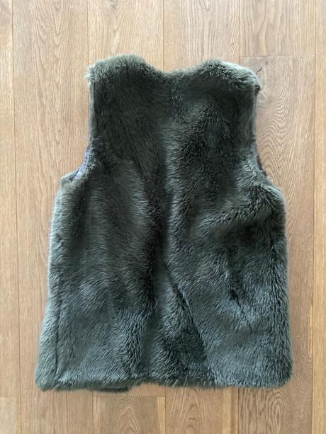 Kozusinova vesta zara, zara,s
