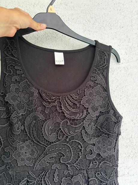 Vila z peek cloppenburg cipkovane male cierne saty, s