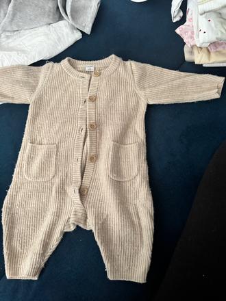 Svetrikove bupacky, zara,62