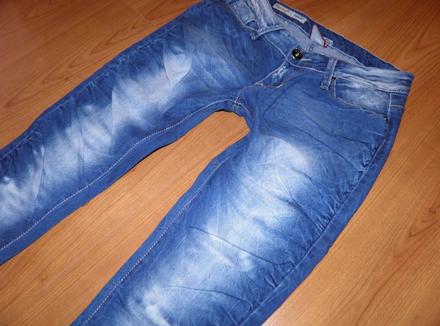 Kvalitné riflíky, m