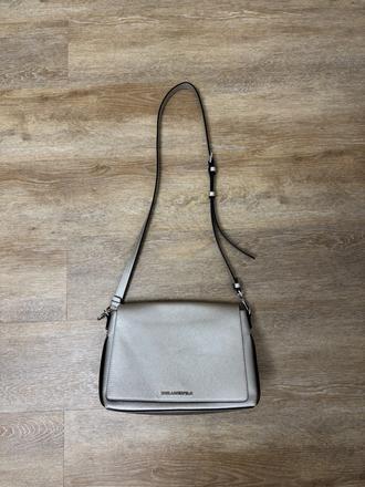 Zlatá kabelka karl lagerfeld, karl lagerfeld