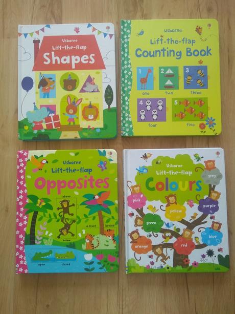 Knižky s okienkami - farby, tvary, protiklady,