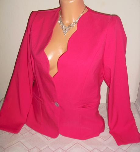 Elegantne kabatikove sacko  s volanikmi, xl