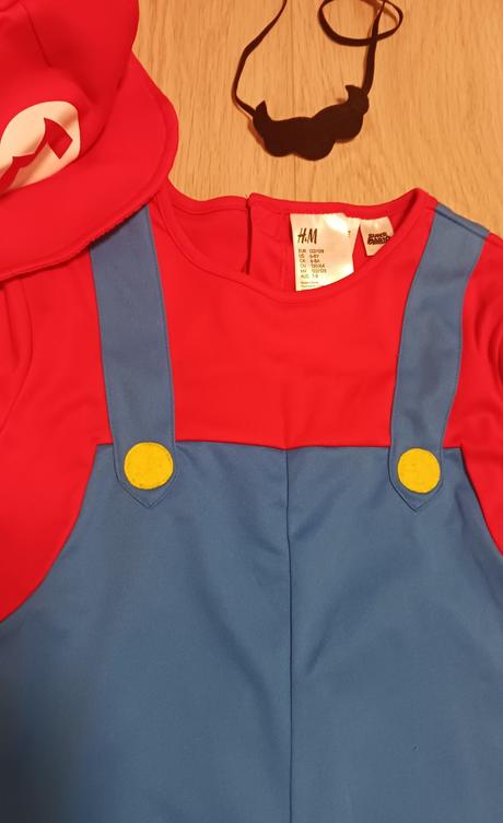 Kostým supermario, 