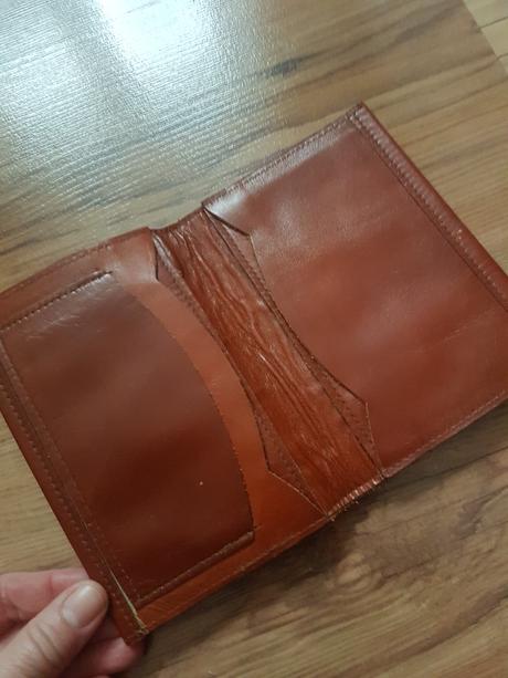 Kožená peňaženka/zakladač na doklady/dokladovka, 