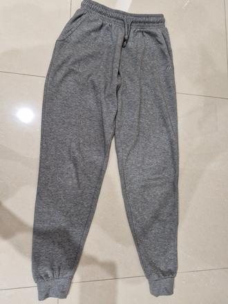 Teplaky panther, 152