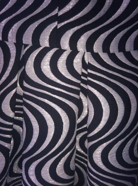 Šaty vhodné aj na ples, 36