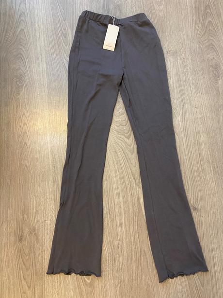 Legíny, reserved,164