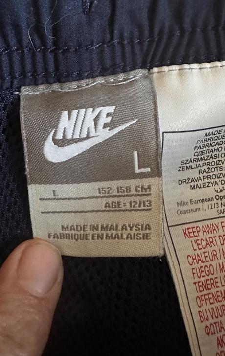 Kraťase trojštvrťové 152/158 12-13 r., nike,l