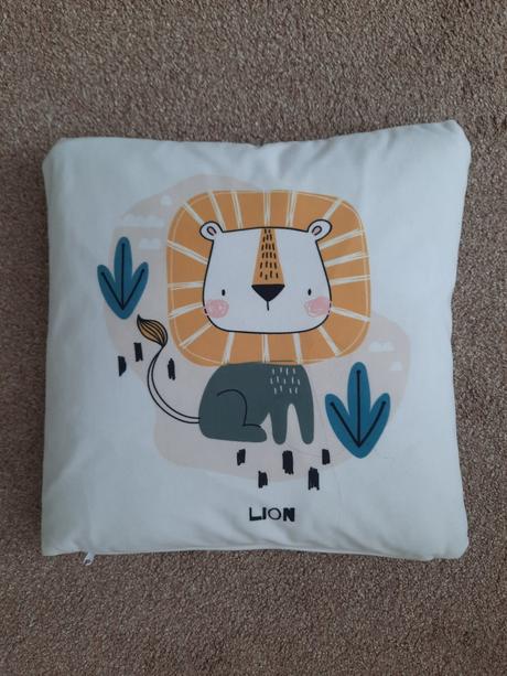 Vankúš, šírka (cm): 40,dĺžka (cm): 40