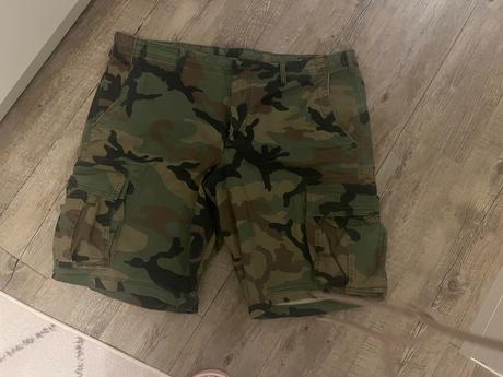 Kratke nohavice, gap,40
