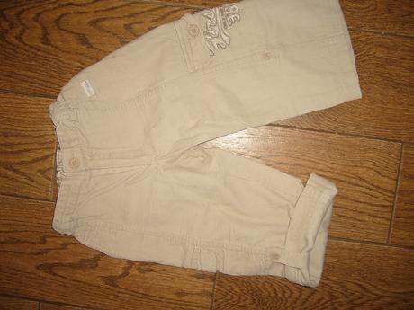 Tenké menčestráky, mariquita,86