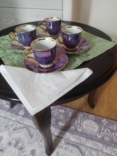 Porcelán.,