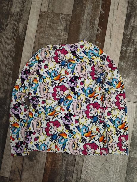 Dievčensky natelnik, 122