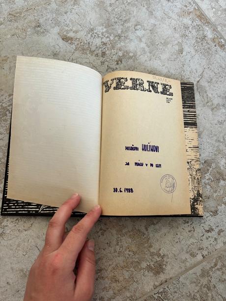 Jules verne tajomstvo neviditeľna, 
