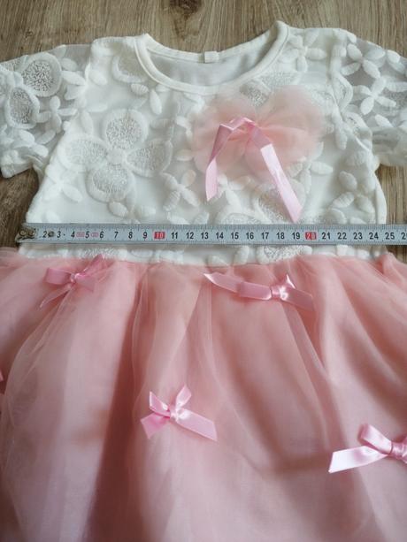 Dievčenské šatočky, 68