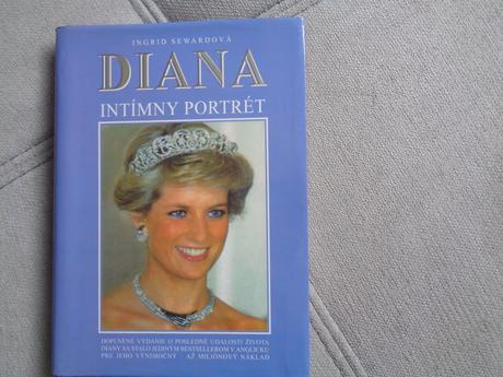 Predám knihu diana intímny portrét, 