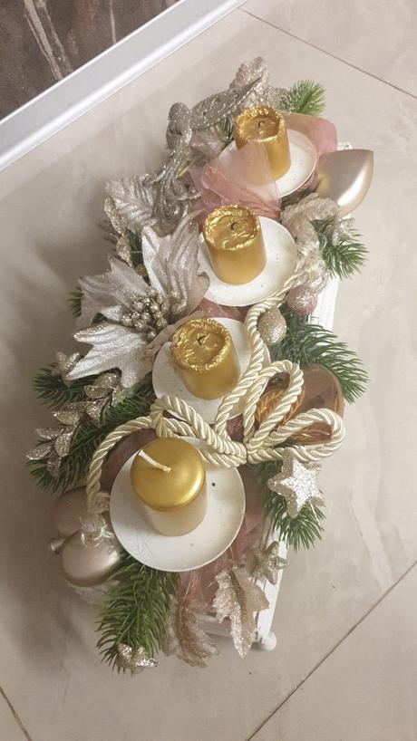 Adventný vianočný sviatočný veniec + hviezdy,