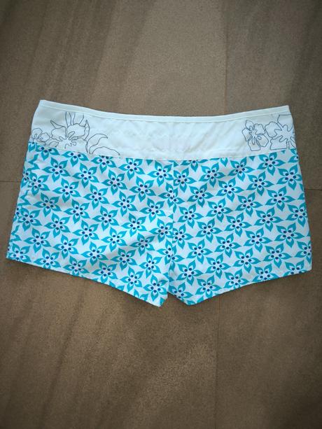 Dámske kraťasy, kenvelo,l