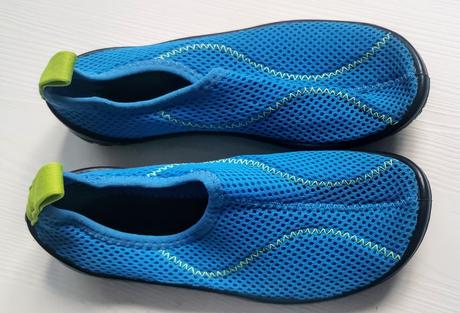 Topánky do vody v.32/33, decathlon,32