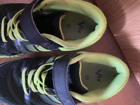 Čierno-zelené botasky, 33