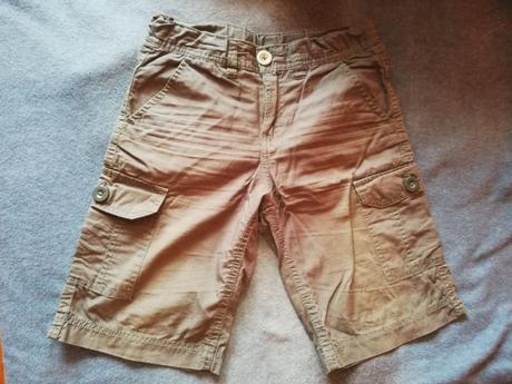 Šedé kraťasy č. 140, 140