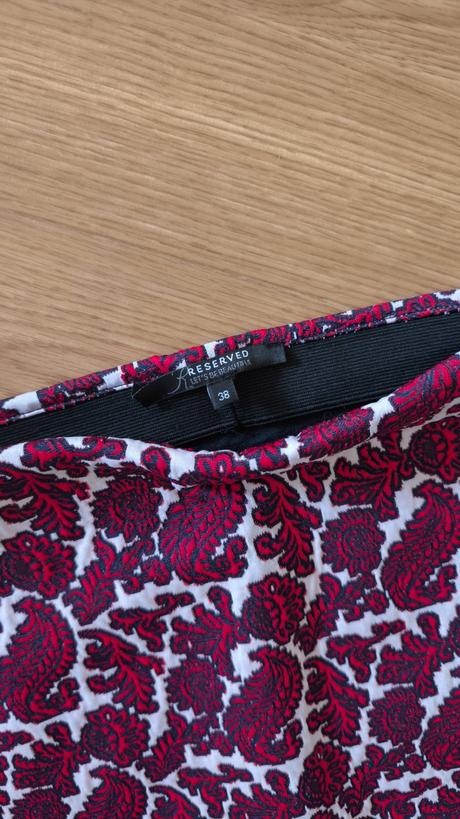 Puzdrová červená sukňa reserved 38, reserved,m