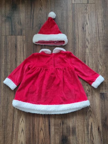 Vianočné šaty, 80