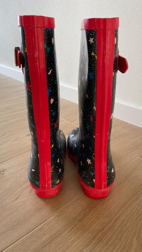 Gumaky, marks & spencer,34