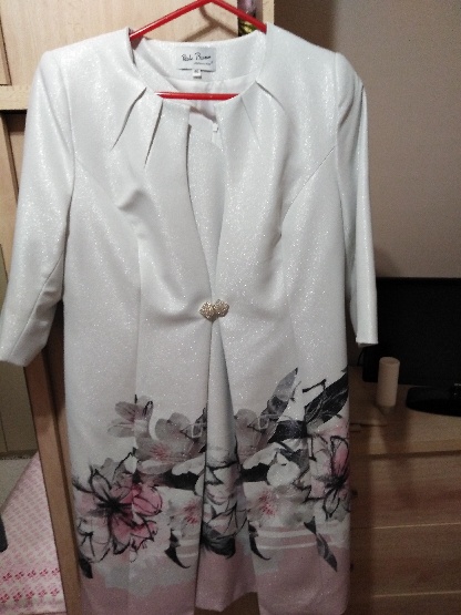 Spoločenske šaty, 46